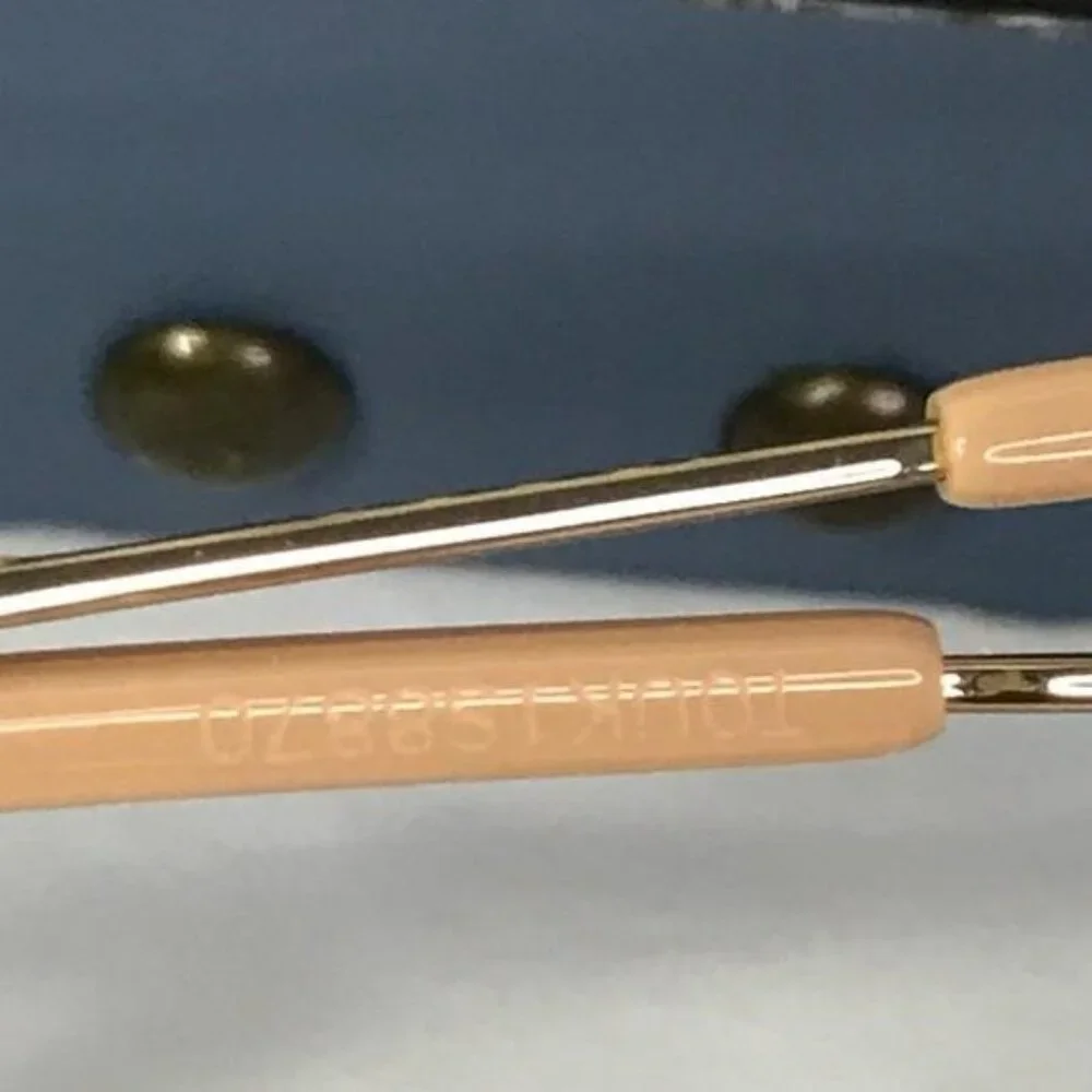 New - Gucci 0432 Gold Crystal Aviator Metal Retro Sunglasses GG0432S Unisex St…